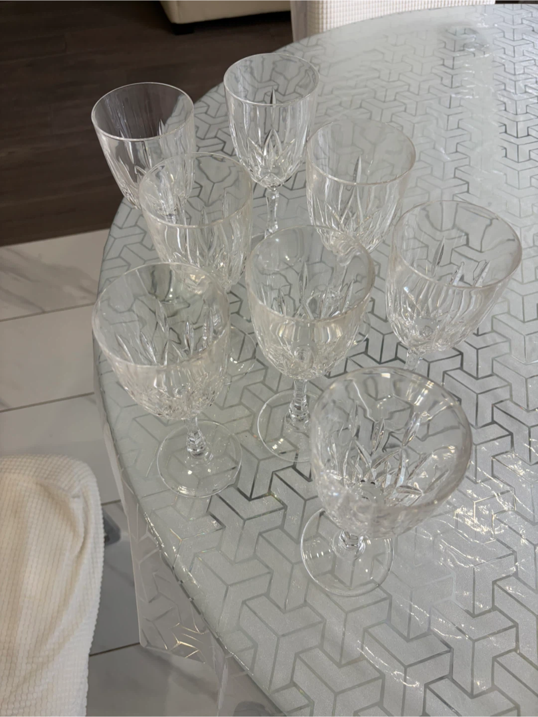 Set of 8 Crystal Wine Glasses - photo 5