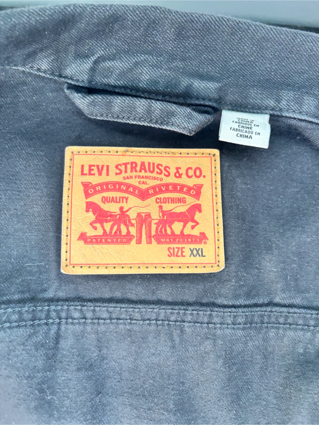 Men’s XXL Levi’s Denim Jacket - photo 3