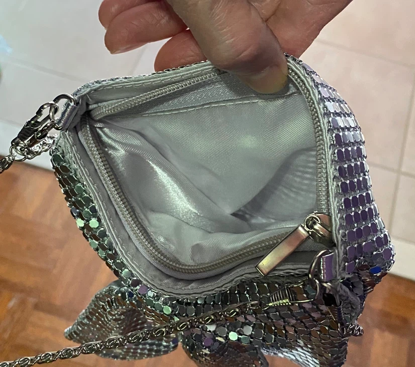 Silver sequin bow crossbody bag - photo 5
