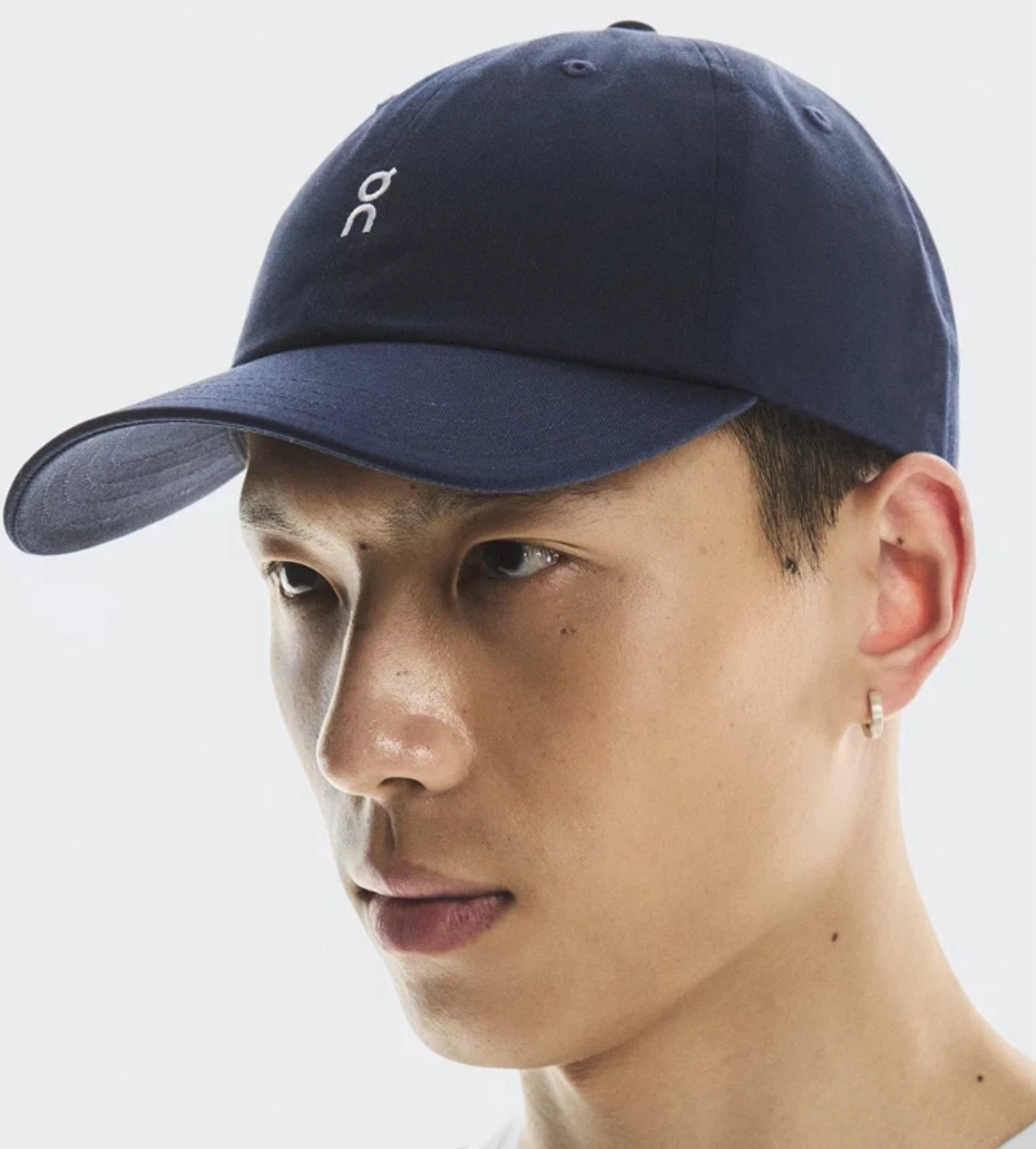 On Cloud Running Lightweight Cap Navy