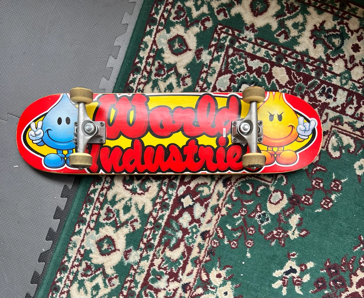 World Industries Skateboard - photo 2