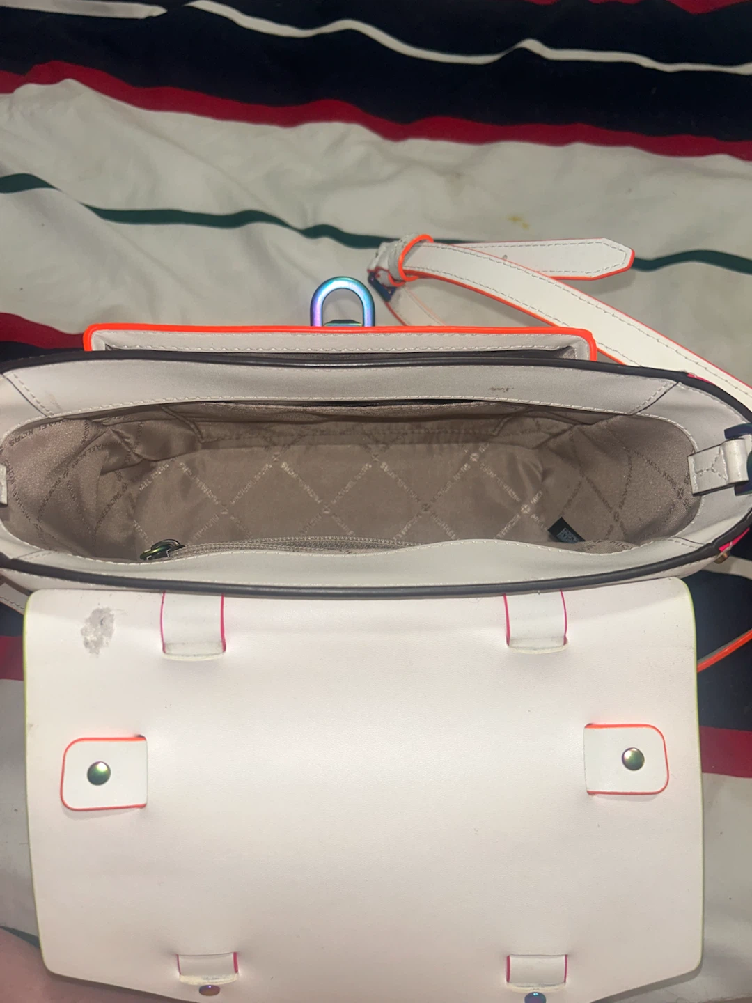 Michael Kors White Satchel Bag - photo 3