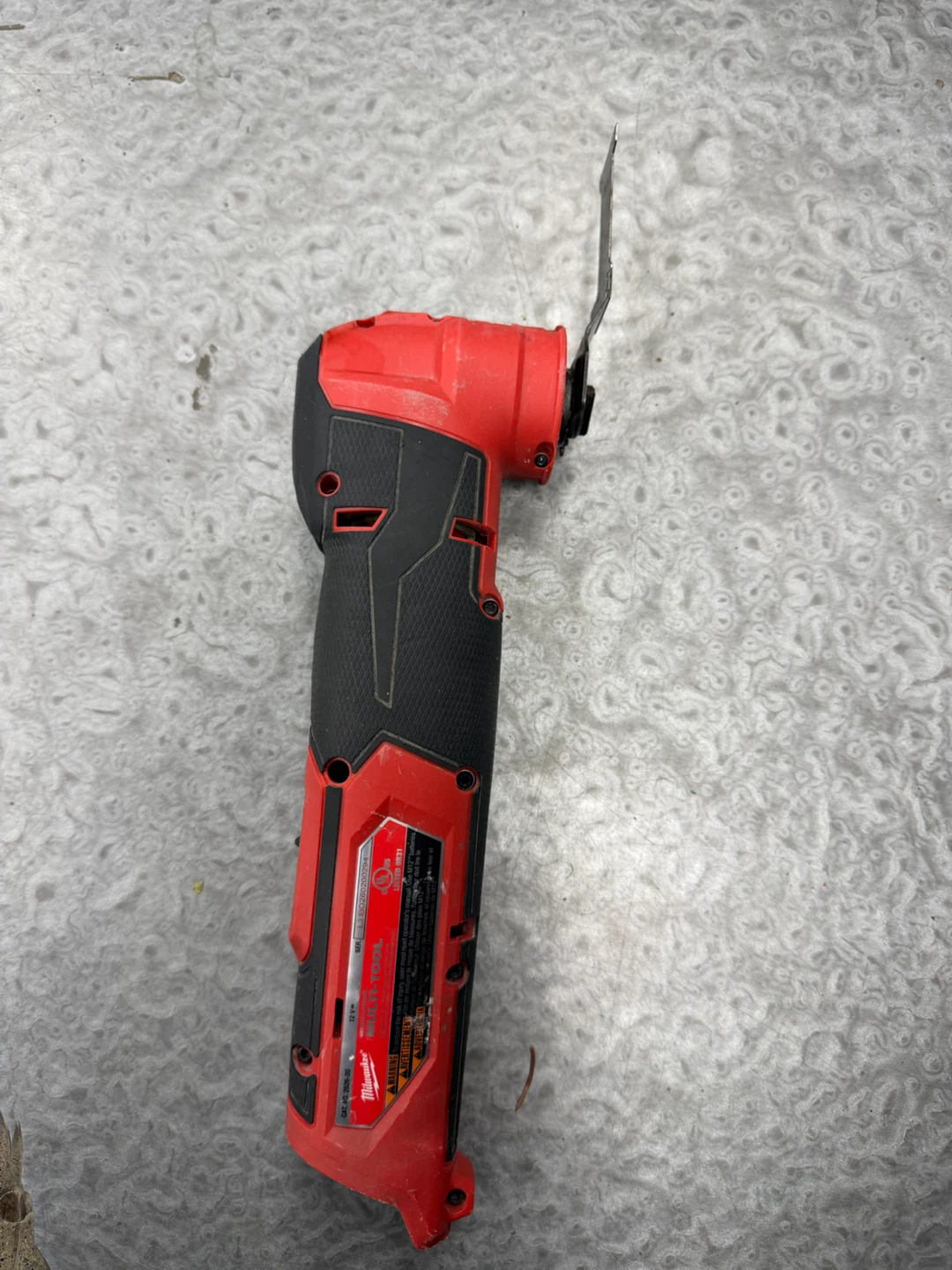 Milwaukee M12 FUEL Cordless Oscillating Multi-Tool - photo 5