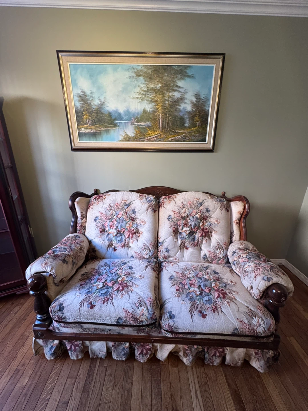 Vintage Floral Loveseat - photo 2