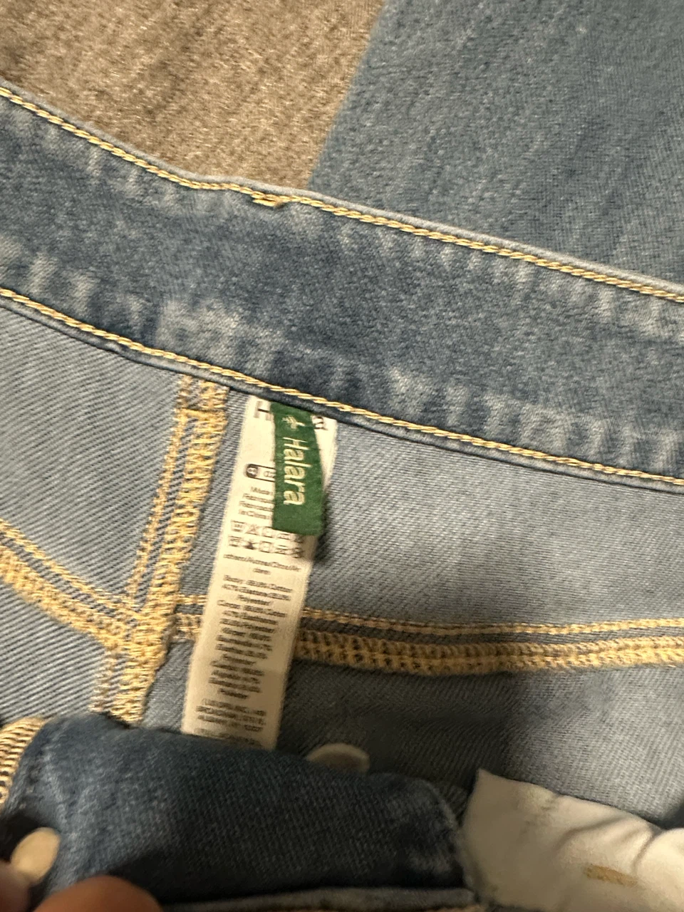 Halara Blue Denim Jeans - photo 3