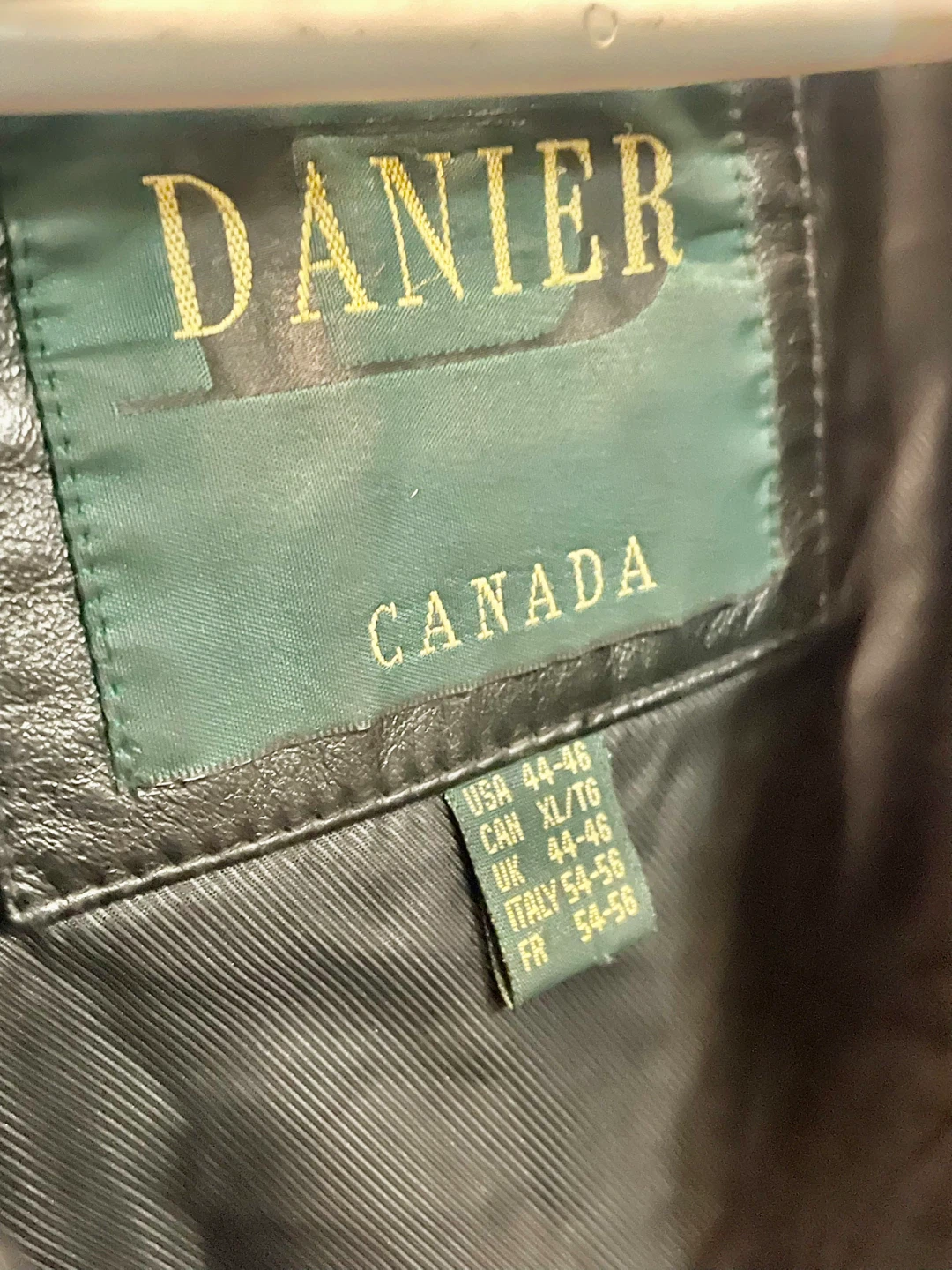 Danier Leather Jacket Black XL - photo 2