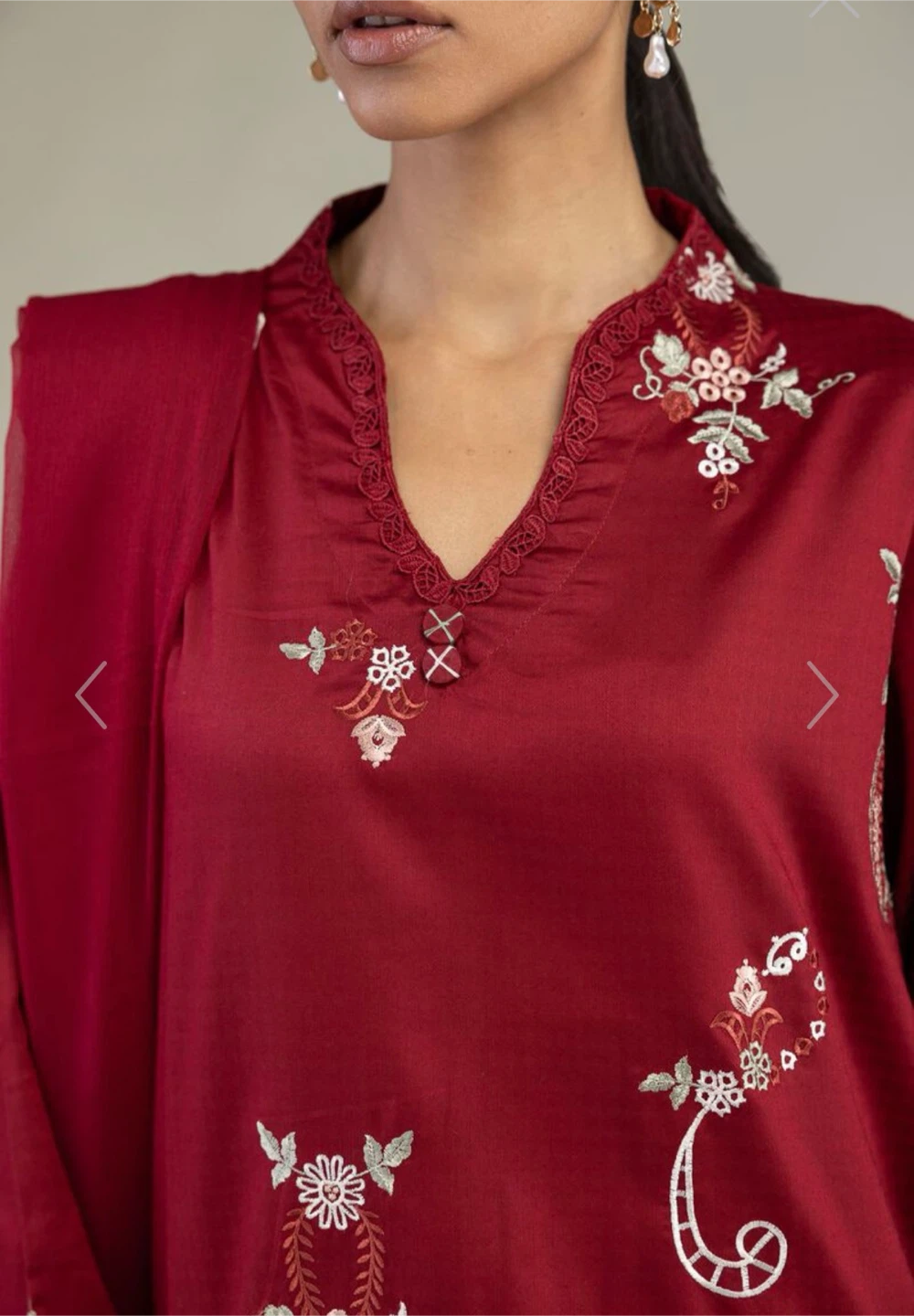 New Maroon Embroidered Three-Piece Salwar Kameez - photo 3