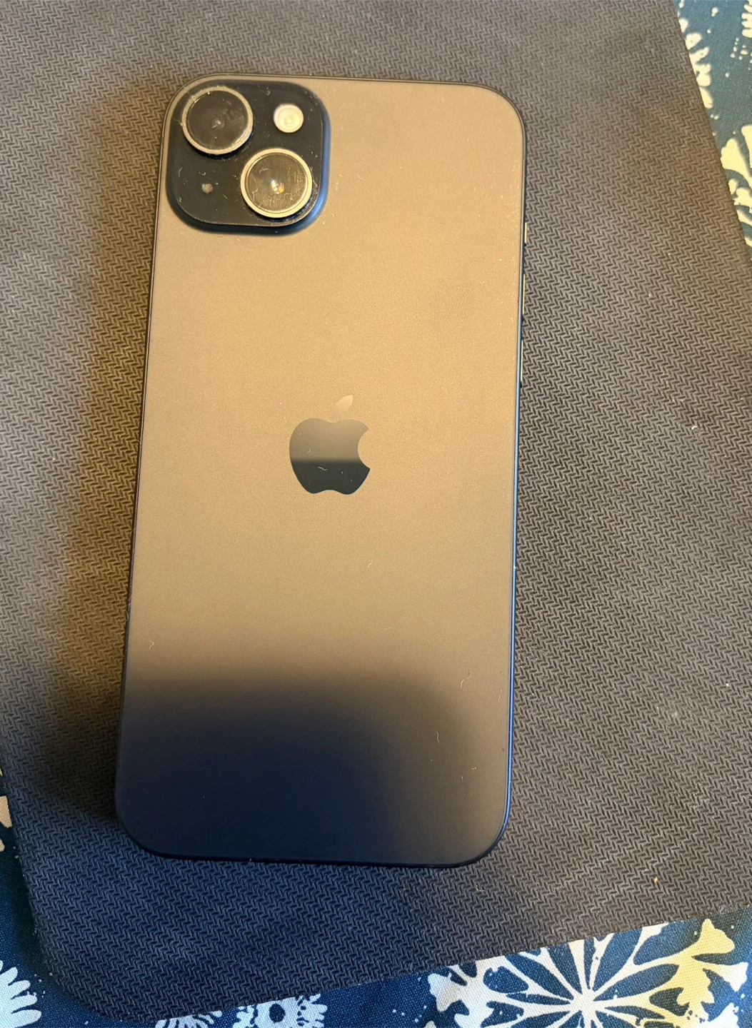 iPhone 15 Plus 128GB Black – Excellent Condition – 90% Battery - photo 3
