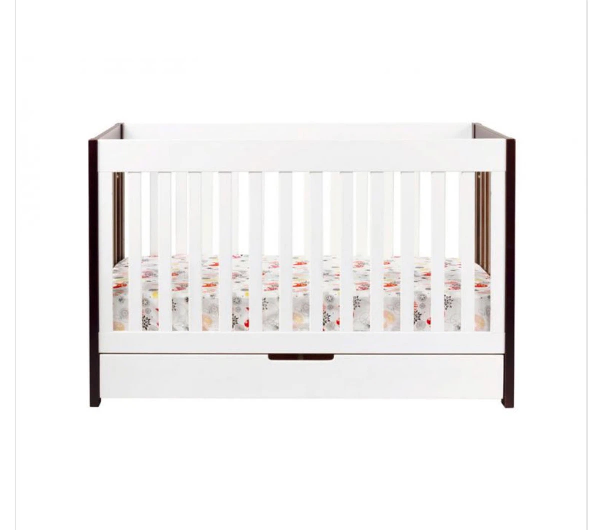Baby Crib with Storage Drawer