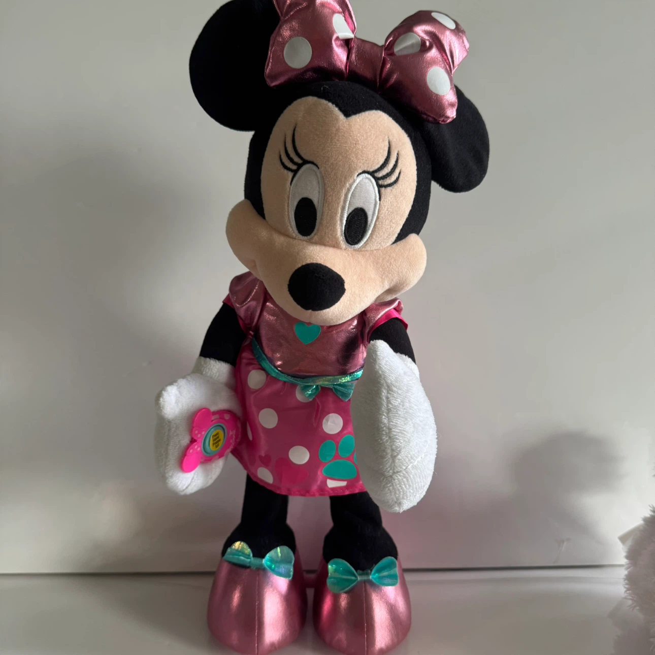 Disney Junior Minnie Mouse with Interactive Pet - photo 2