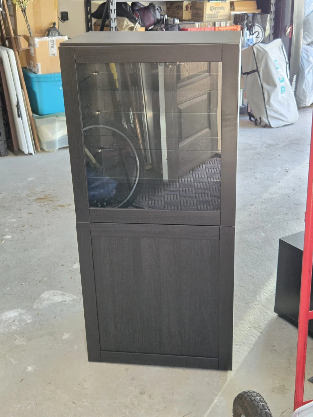 Cabinet with glass doors