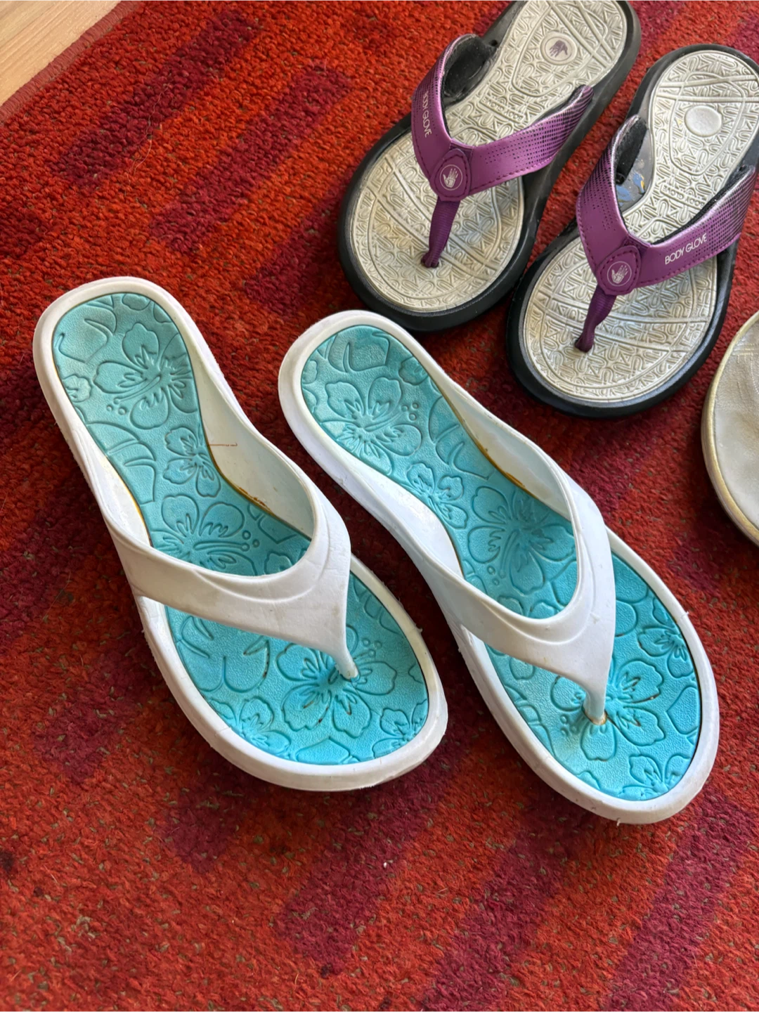 Women’s Sandals all Size 8 $3 each or all for $7 - photo 4