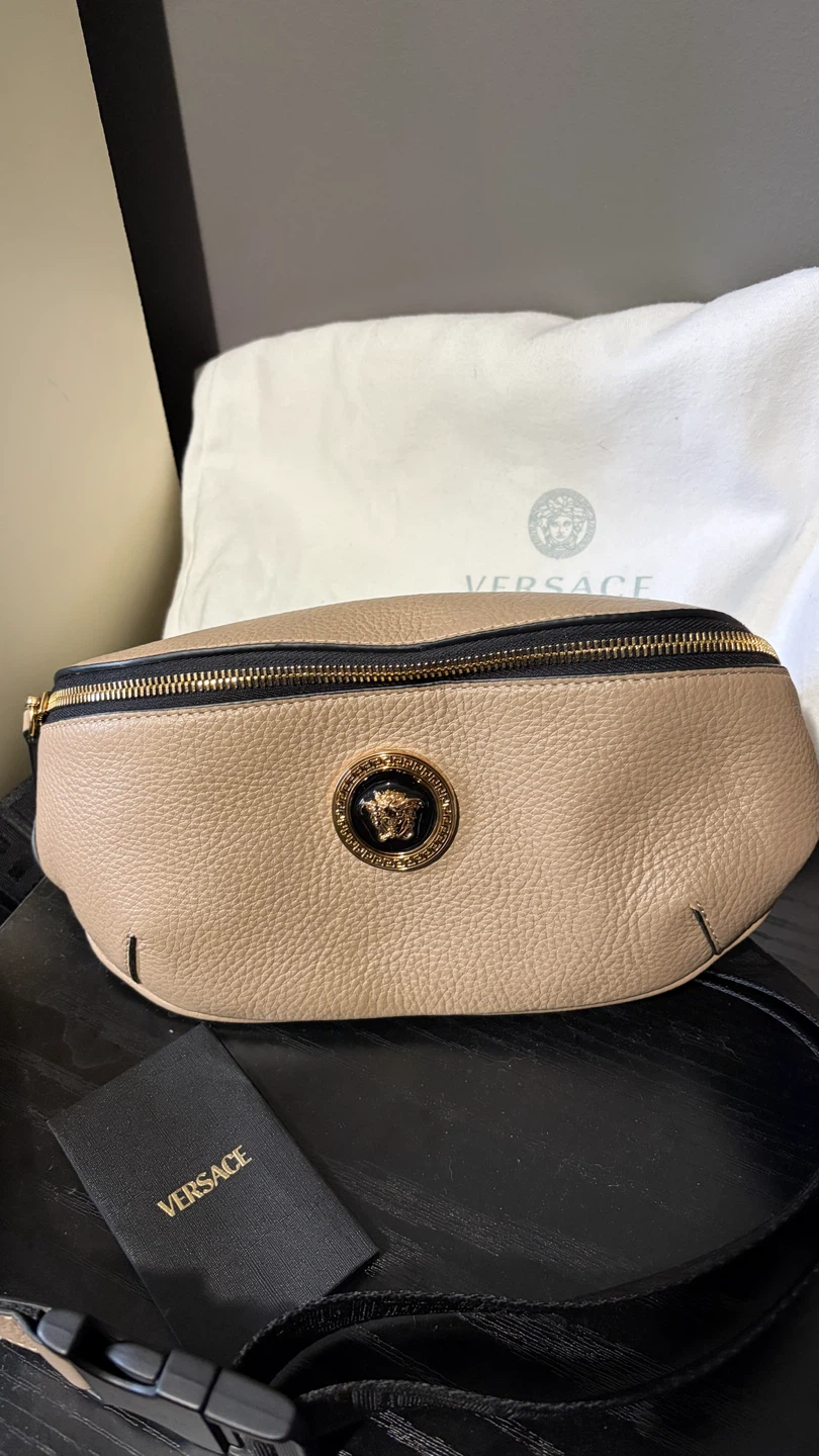 Versace La Medusa Belt Bag - photo 2