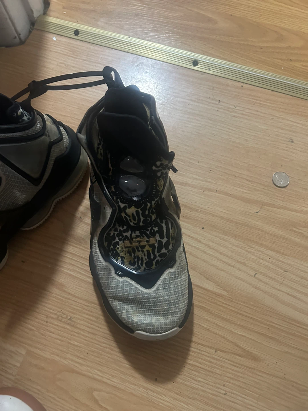 Nike LeBron 9 Basketball Shoes - photo 2