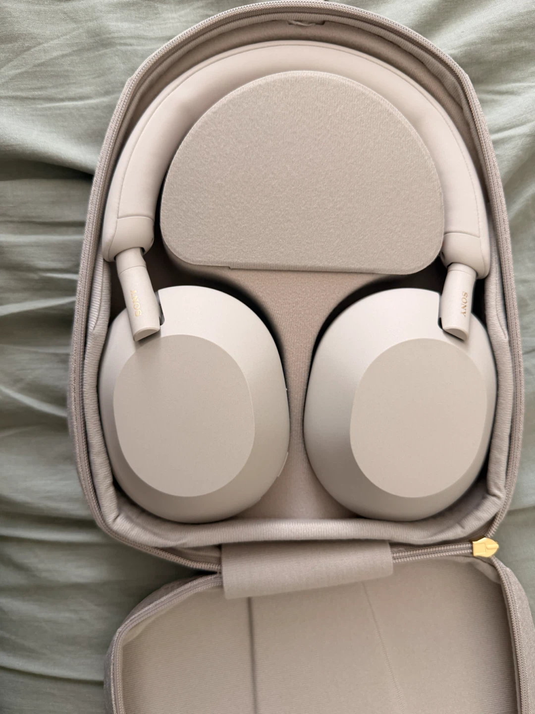 Sony WH-1000XM5 Wireless Headphones