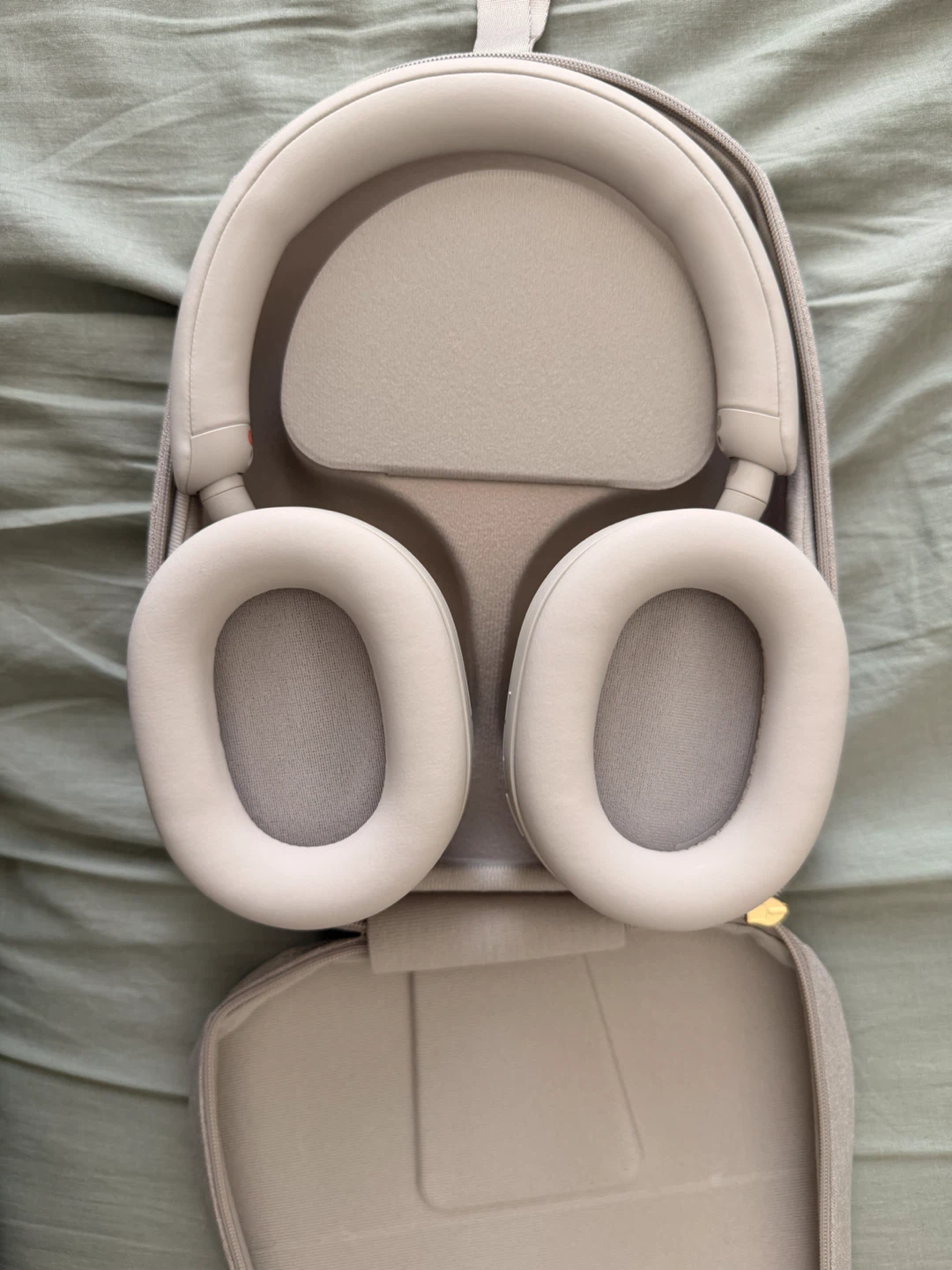 Sony WH-1000XM5 Wireless Headphones - photo 3