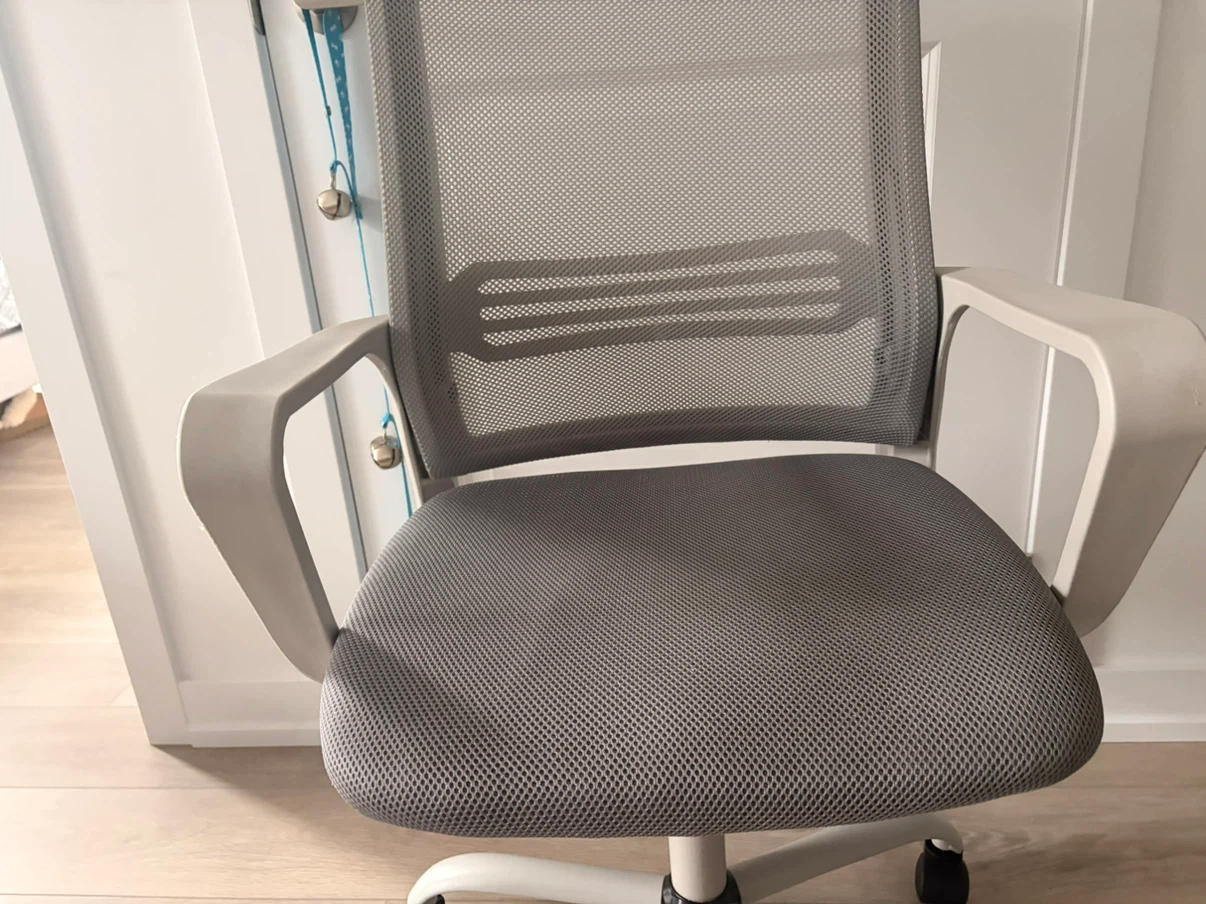 Grey Mesh Office Chair