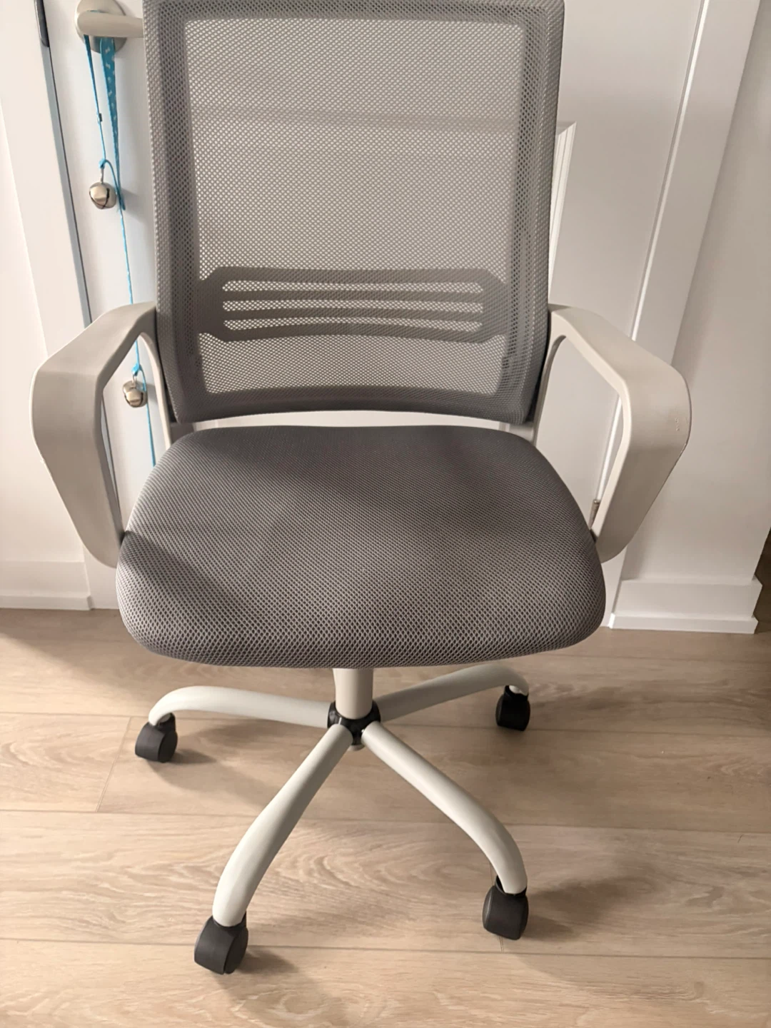 Grey Mesh Office Chair - photo 2