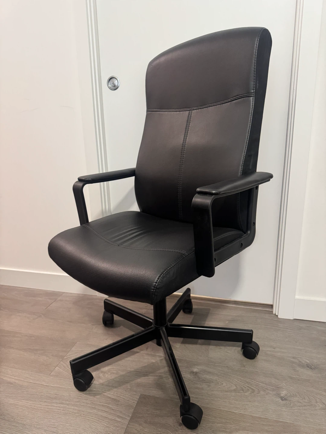 Black Office Chair