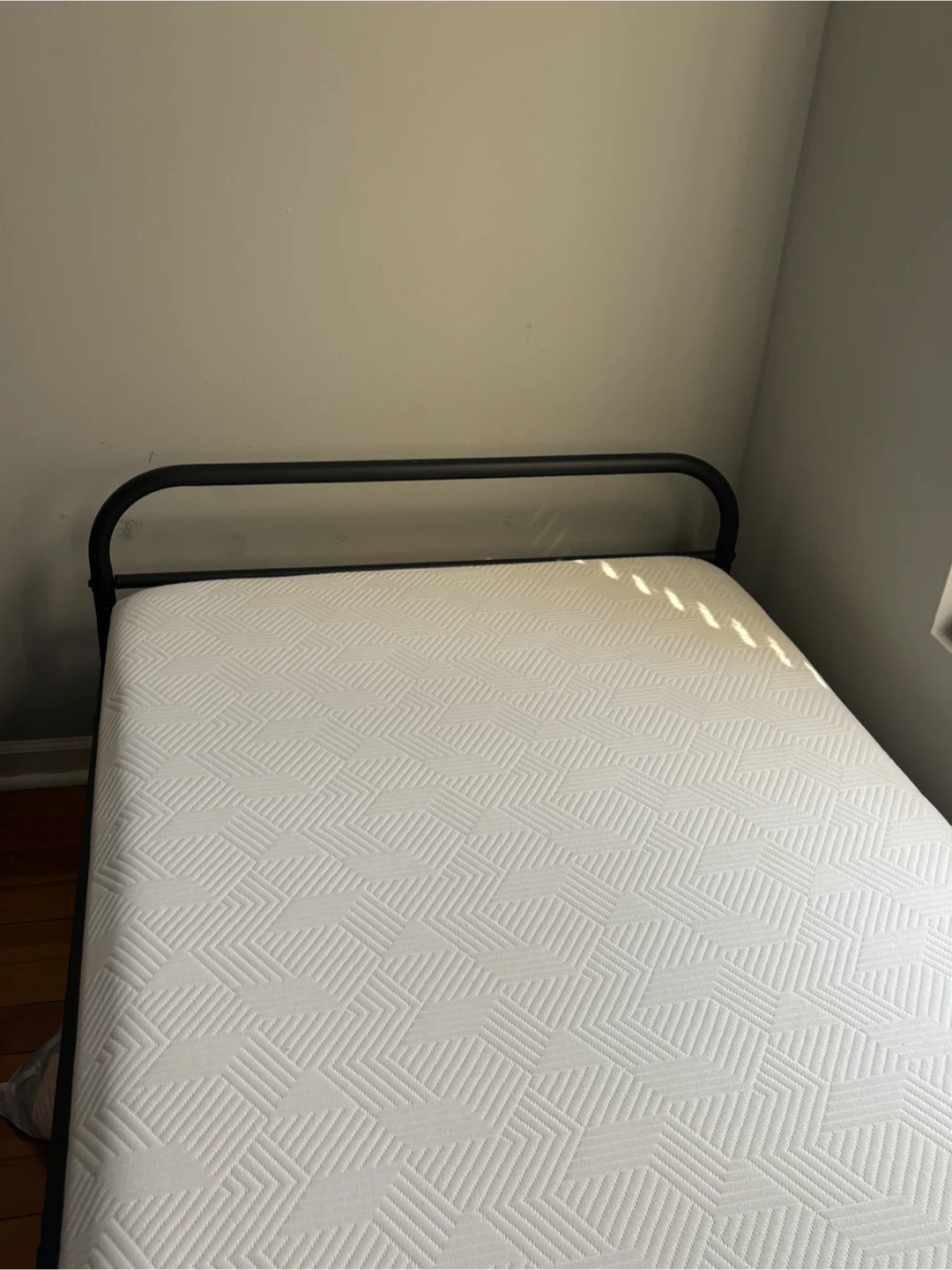 Twin xl Metal Bed Frame