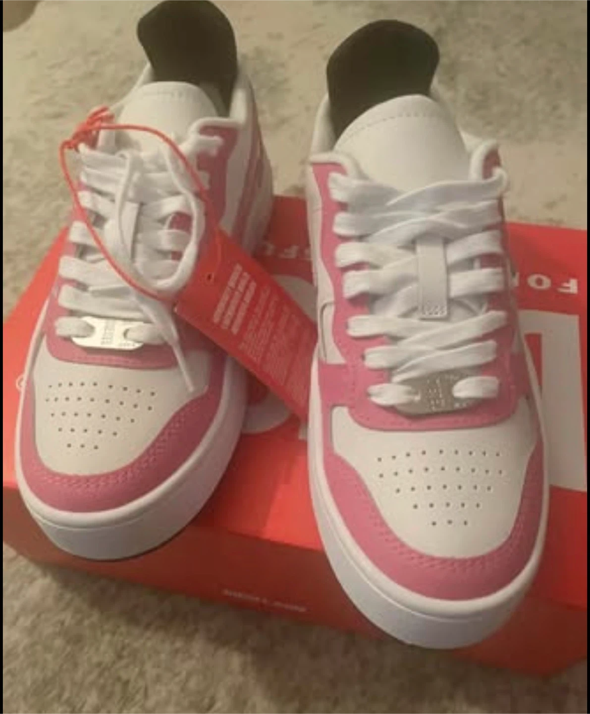 BNWT Diesel Sneakers - photo 3