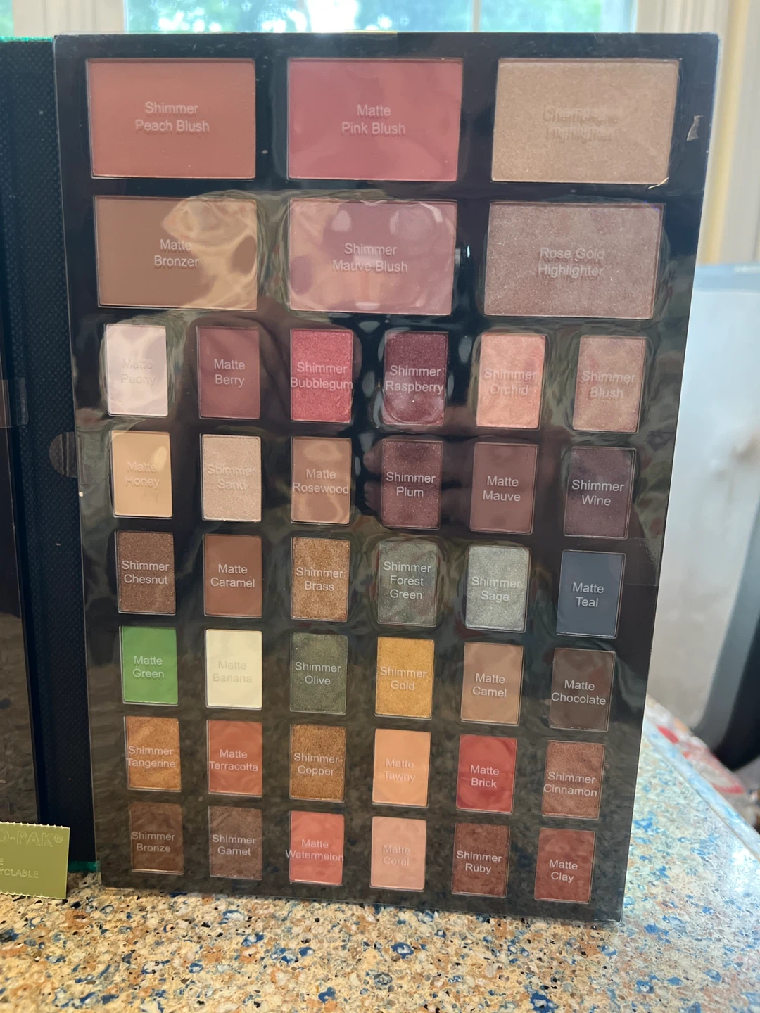 Ulta Beauty Box Ultimate Color Edition - photo 2