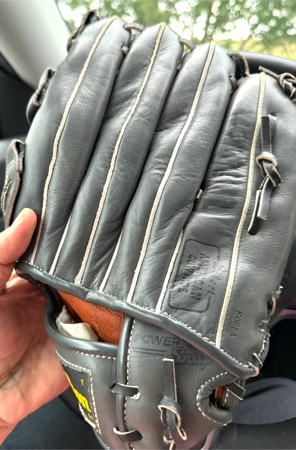Wilson A2906 Signature Model Baseball Glove, size 12” - photo 2