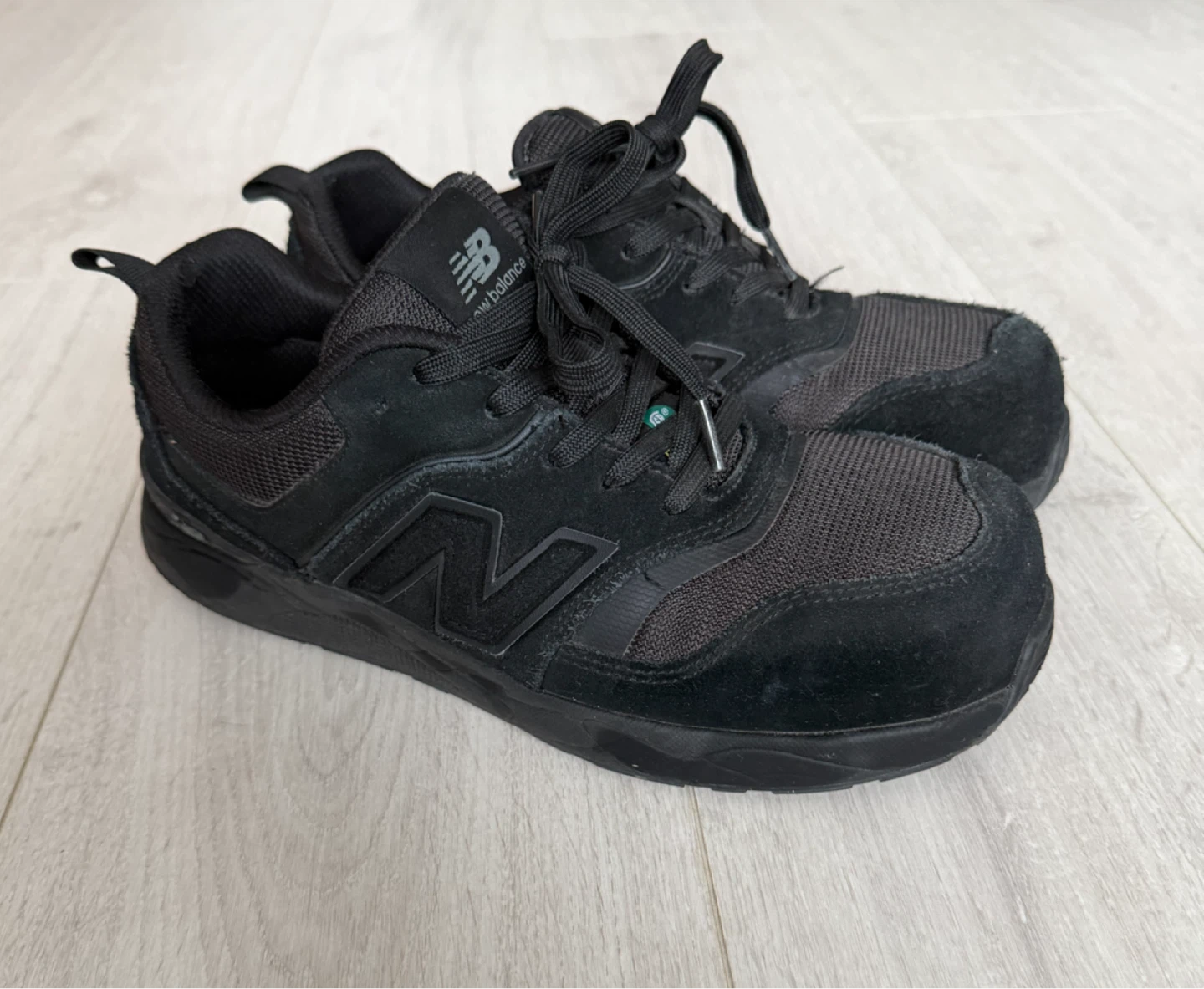 New Balance Safety Shoes - Black, Size 8