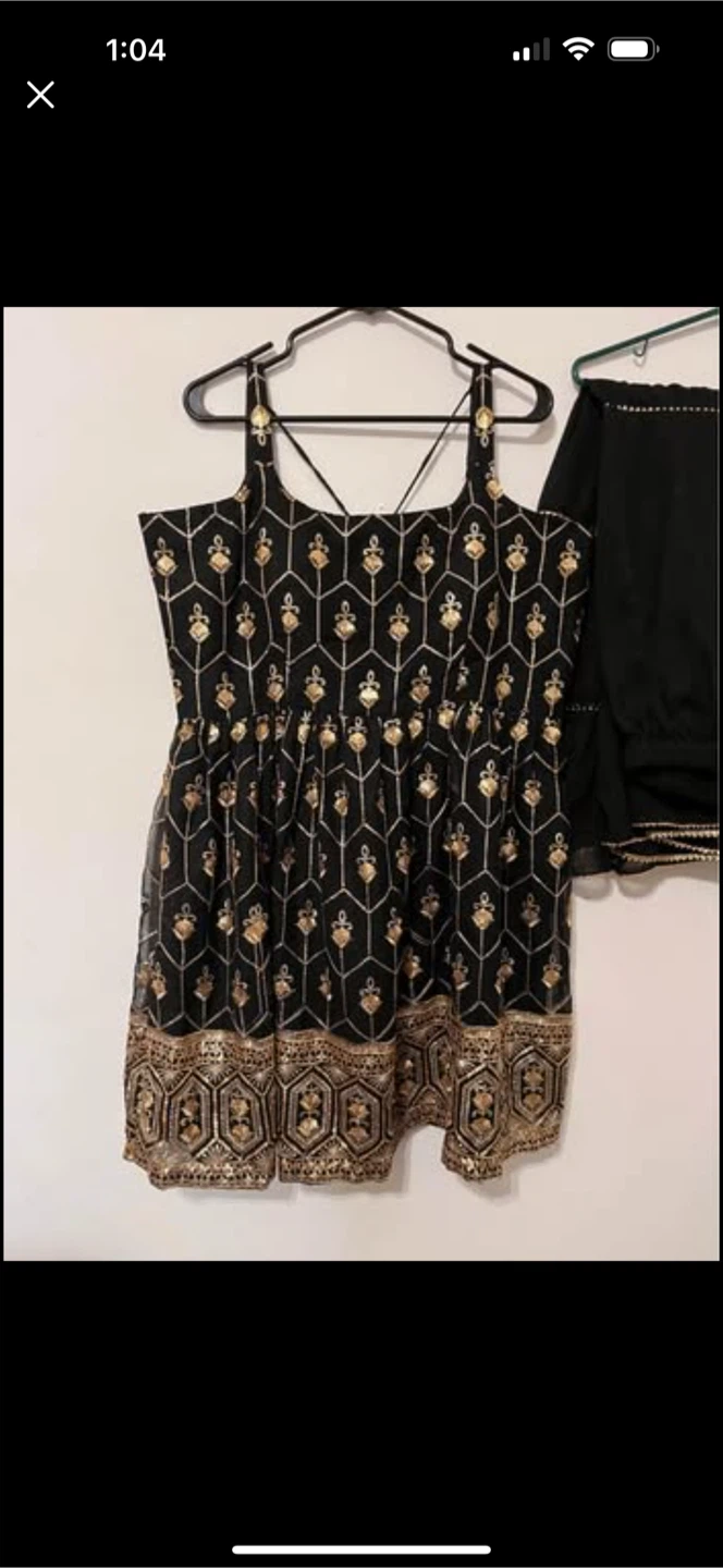 Black and gold embroidered sleeveless dress - photo 5