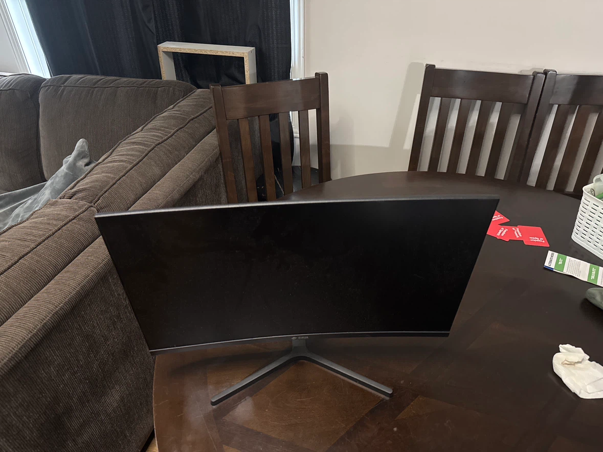 Crua Curved Computer Monitor