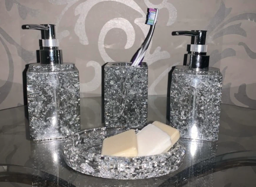 Costume resin Sparkly Bathroom Accessory Set