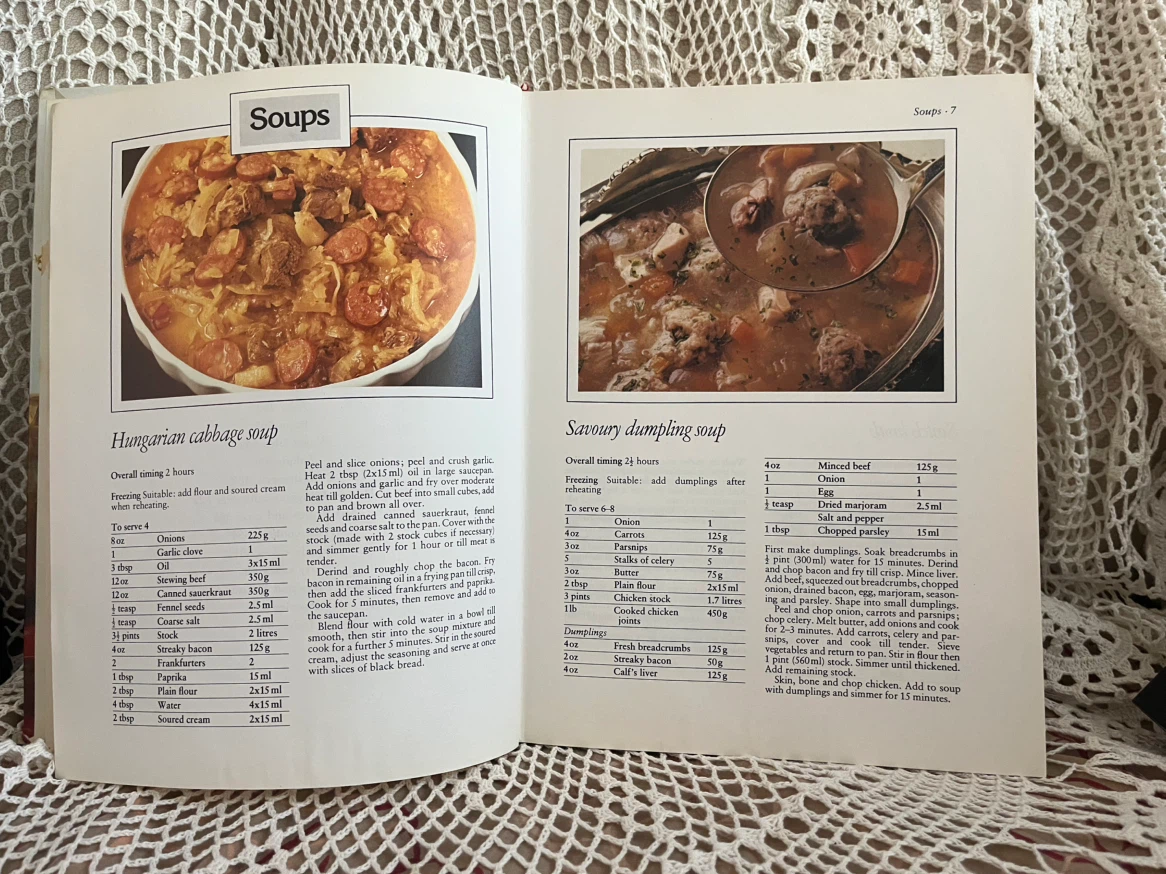 Cooking in Colour Cookbook, Vintage, Ontario Canada, 1984 - photo 4