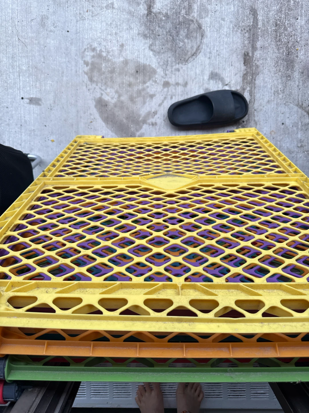 Set of 4 Collapsible Plastic Crates - photo 2