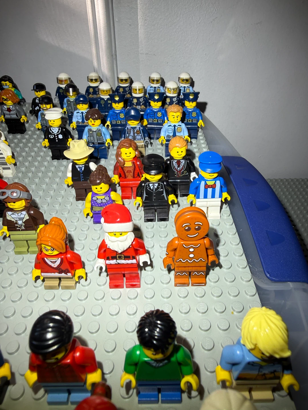 LEGO City Minifigures - photo 5