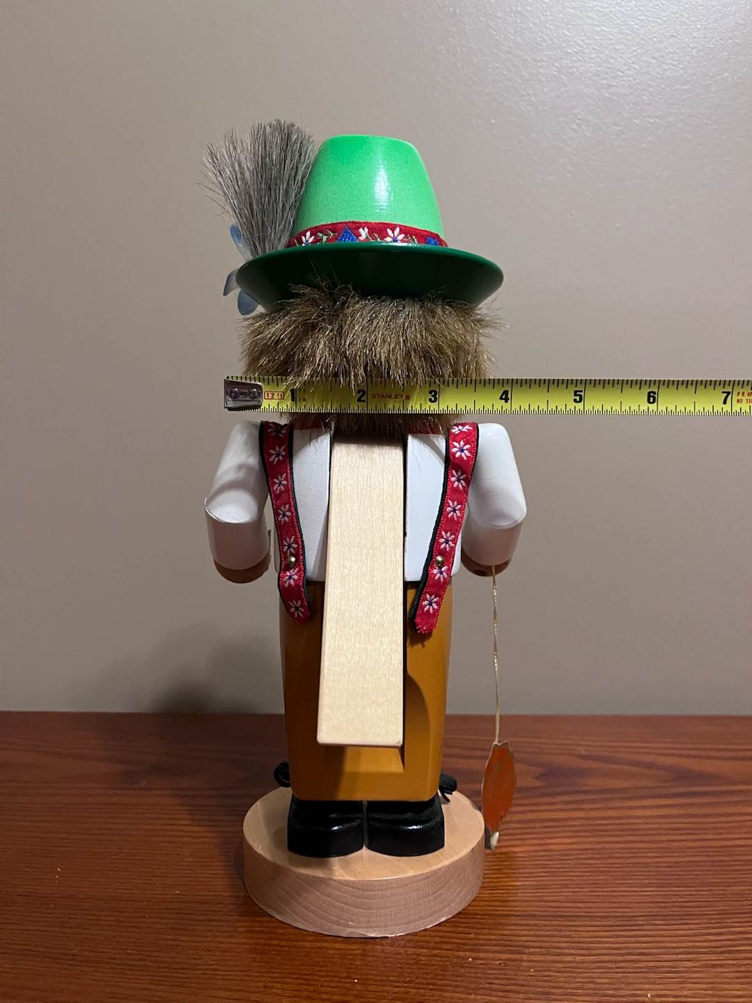 VINTAGE NUTCRACKER, WOODEN NESTING DOLLS Read description) - photo 4