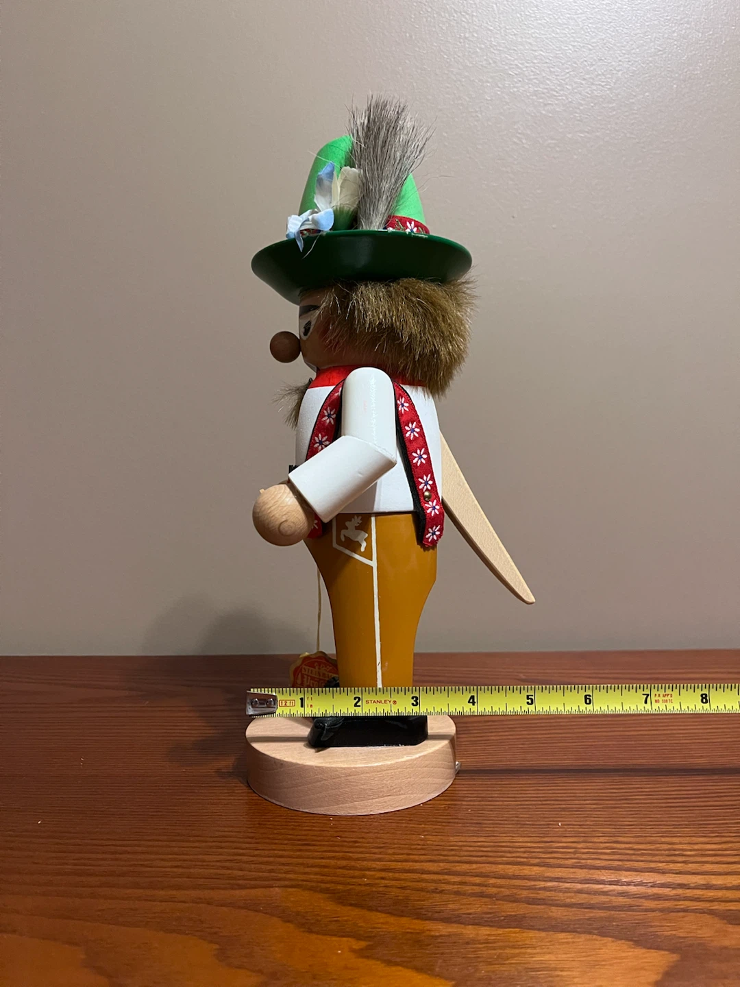 VINTAGE NUTCRACKER, WOODEN NESTING DOLLS Read description) - photo 5