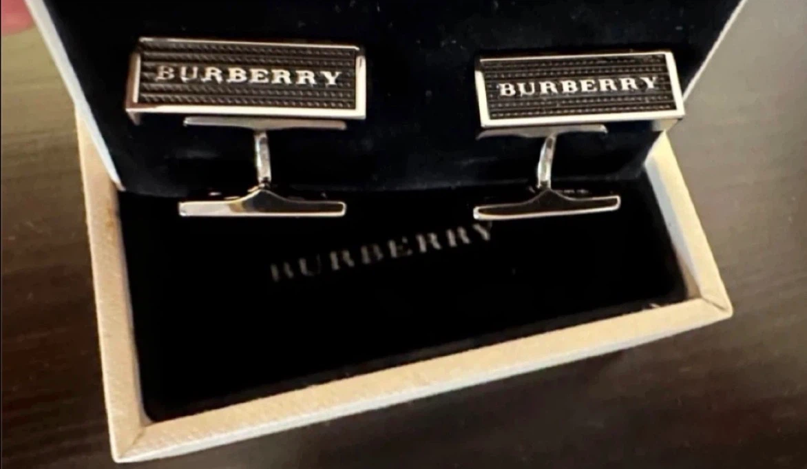 Authentic Burberry Cufflinks - photo 2