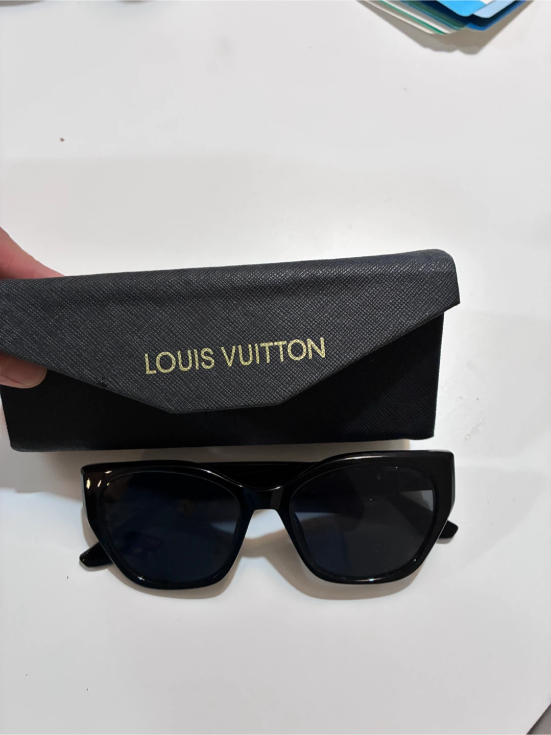 LV eyeglass