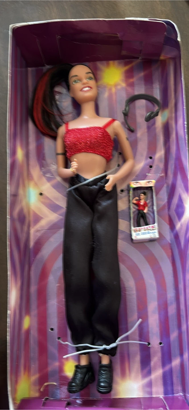 Galoob Spice Girls On Tour Mel B Doll