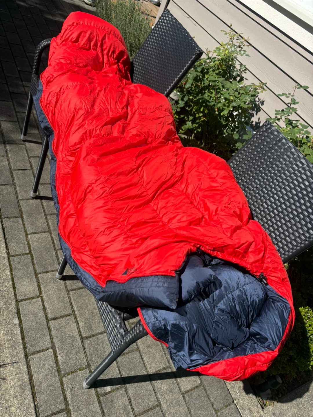 MEC Down Sleeping Bag Draco -9 C regular size