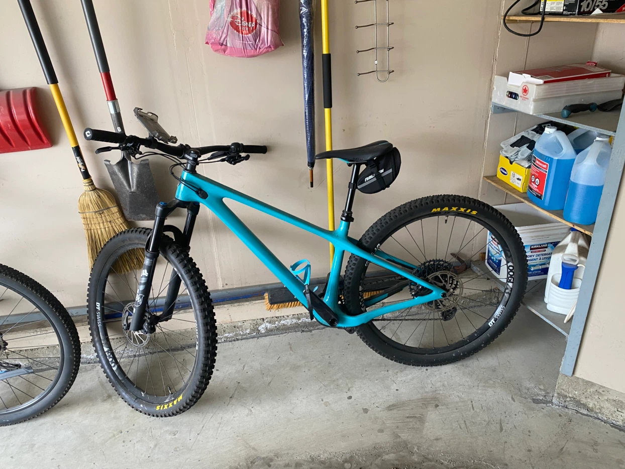 Yeti Turquoise Mountain Bike - photo 3