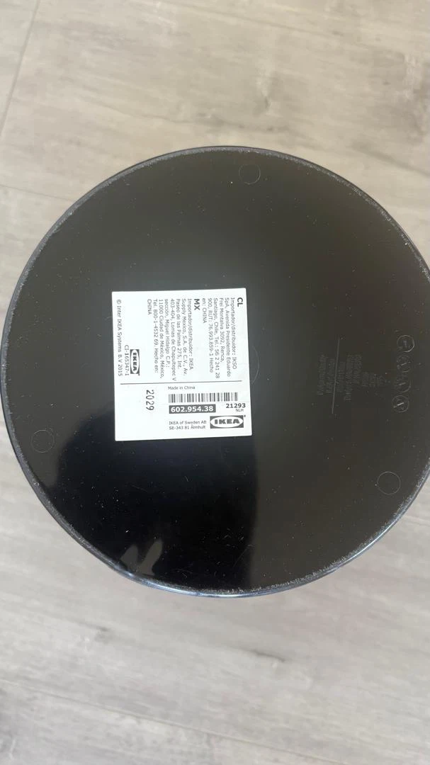Set of 5 IKEA Plastic Plant Pots and - photo 4
