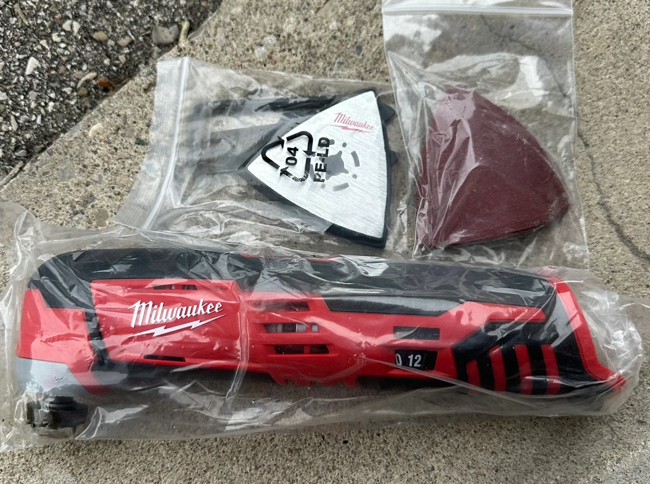 Milwaukee M12 Multi-Tool 2426-20