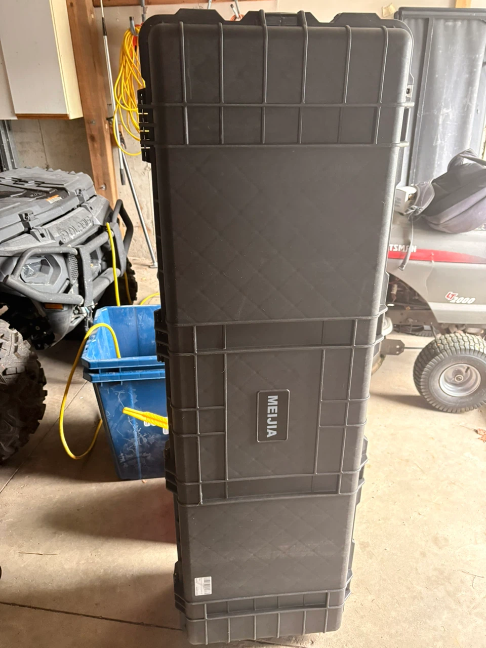 MEIJIA Black Hard Carrying Case