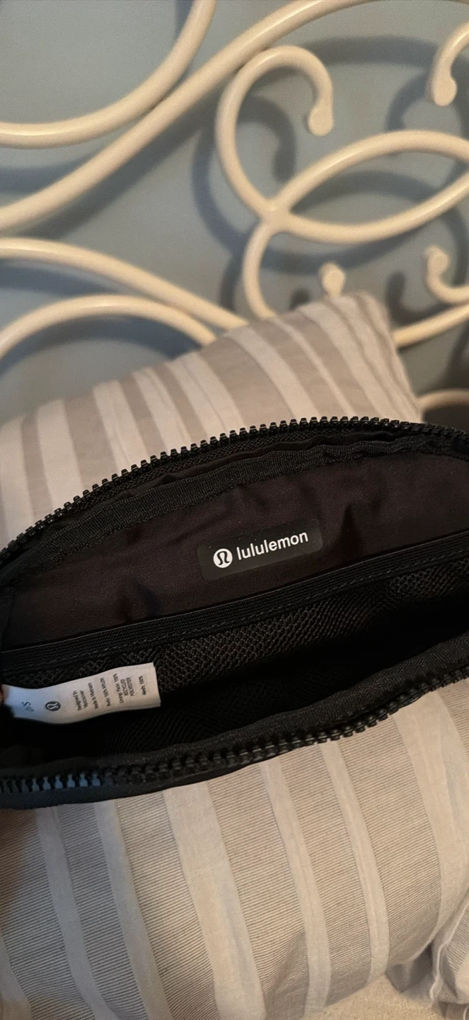 Lululemon belt bag black 1L - photo 2