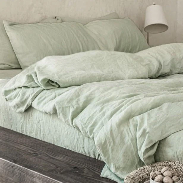 Magic Linen Sage Green Linen Queen Duvet Cover Set (with insert)
