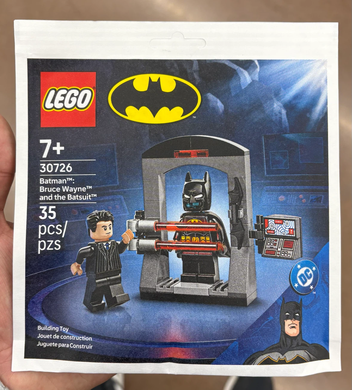 LEGO Batman: Bruce Wayne and the Batsuit 30726