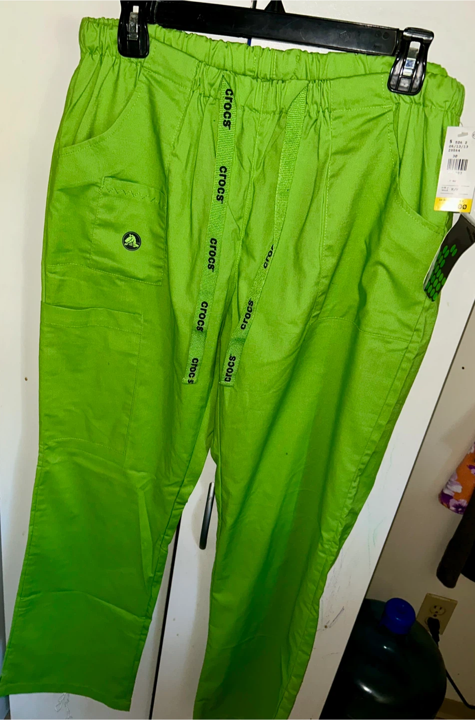 Crocs scrub pants and White Cross scrub top - photo 4