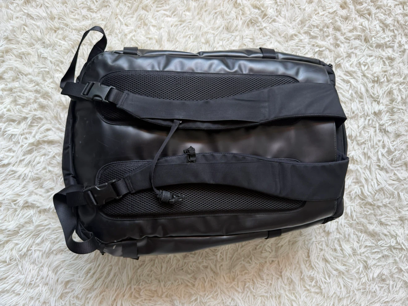 Lululemon More Miles Backpack 39L Black - photo 3