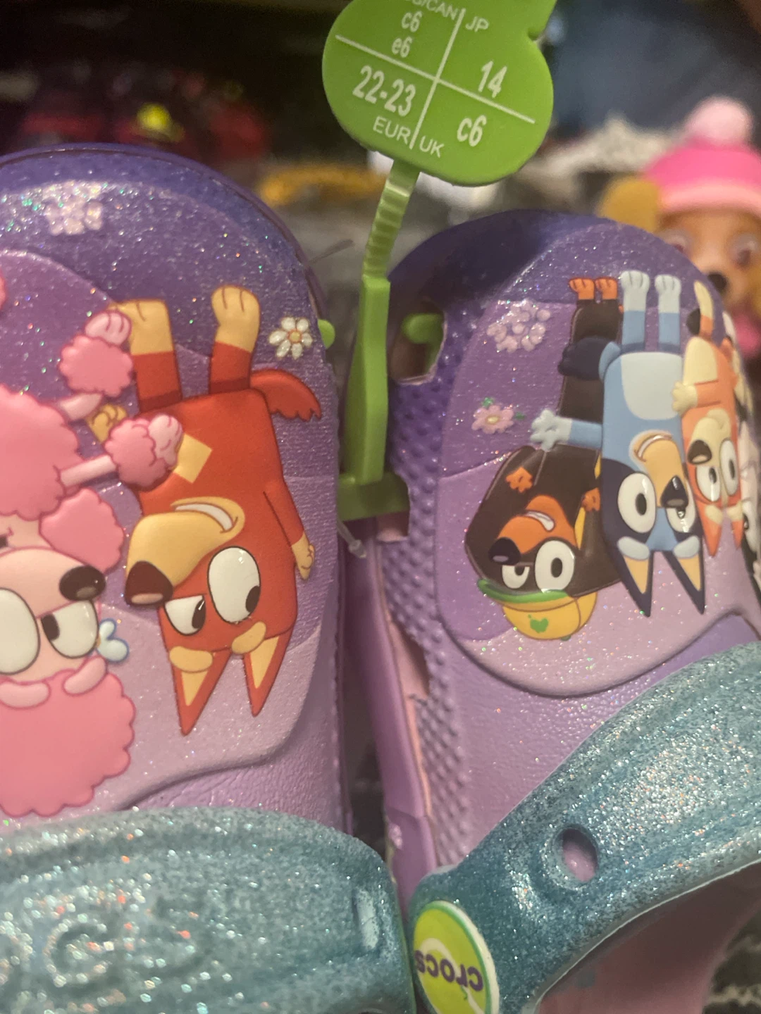 New Bluey Crocs Kids Shoes Size C6 - photo 4